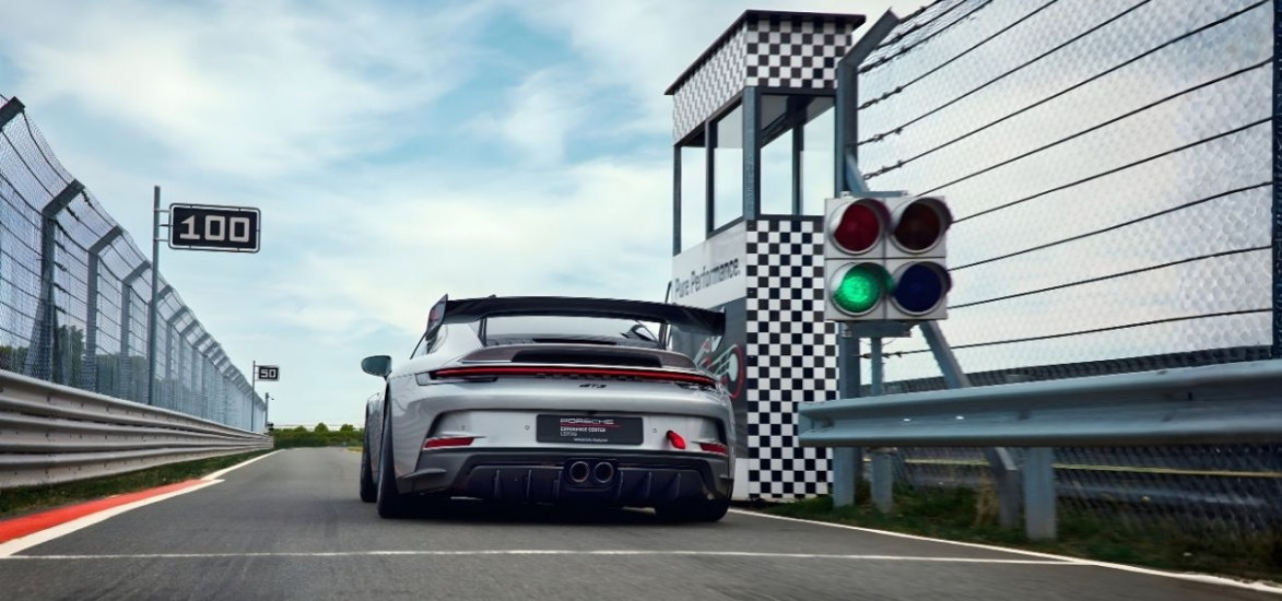 Porsche Experience: adrenalina e sportivit&agrave; allo stato puro